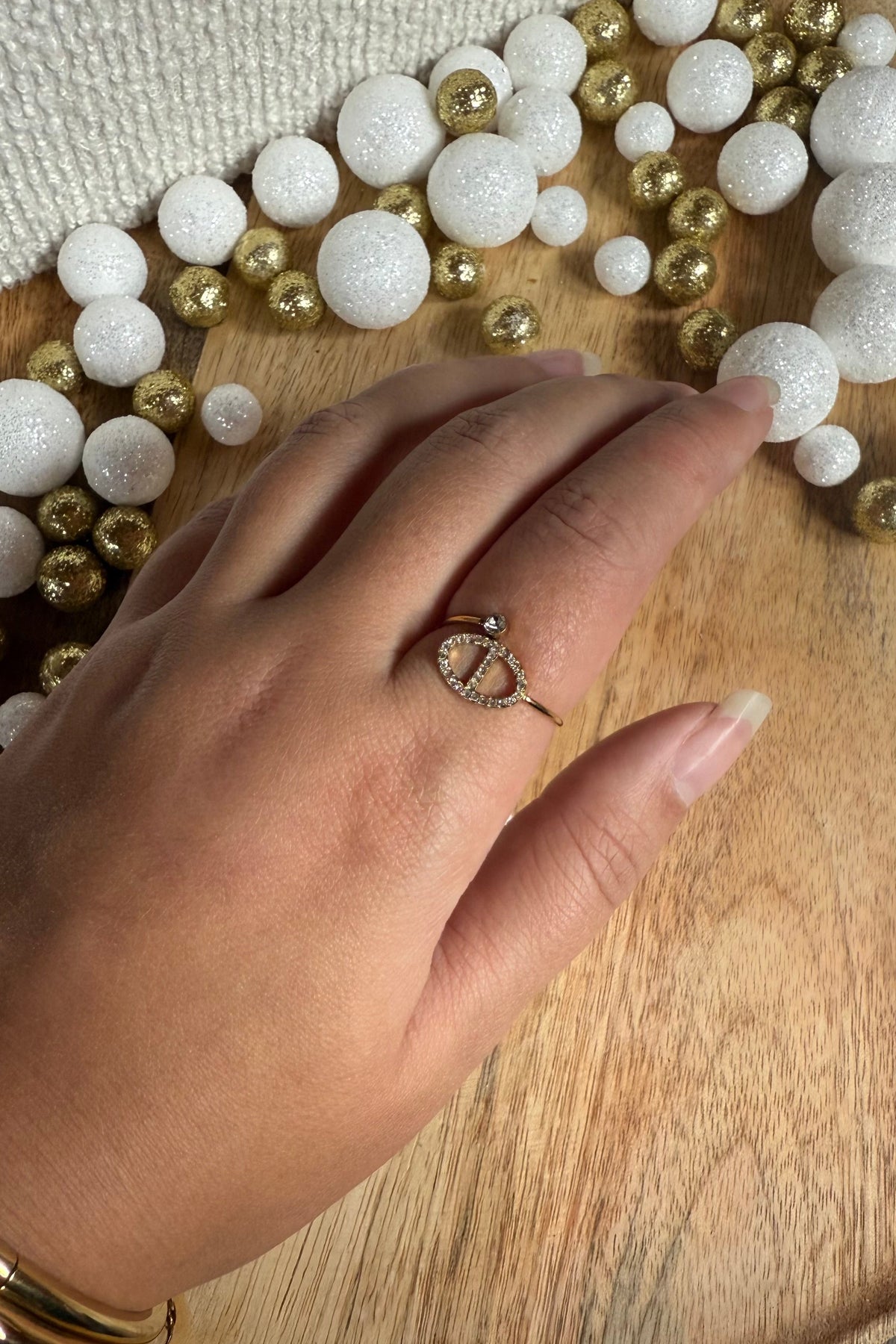 Ring Manon
